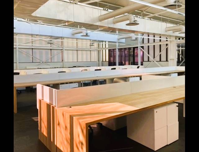 2,100M² OFFICE TO LET IN WOODSTOCK